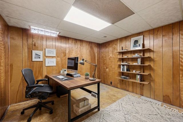 511 N Wagner Road, Ann Arbor, MI 48103