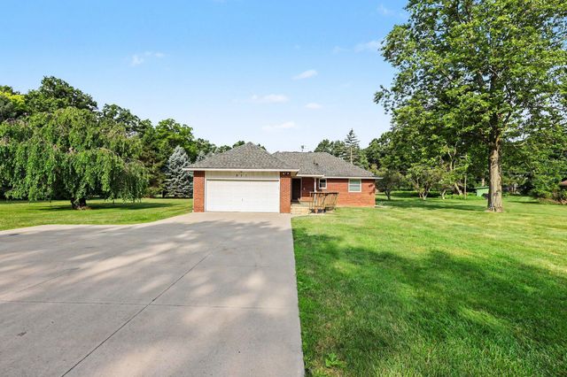 511 N Wagner Road, Ann Arbor, MI 48103