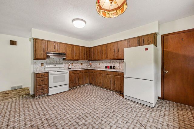 511 N Wagner Road, Ann Arbor, MI 48103
