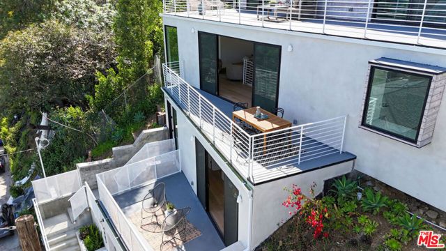 4683 Glenalbyn Drive, Los Angeles, CA 90065
