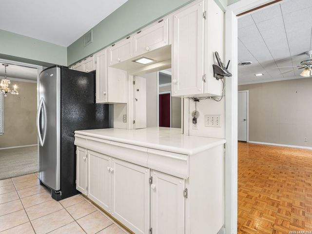 134 Meadowood Lane, San Antonio, TX 78216