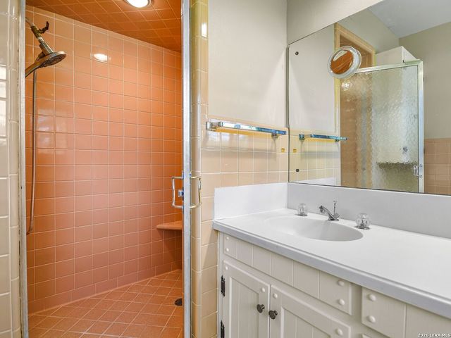 134 Meadowood Lane, San Antonio, TX 78216