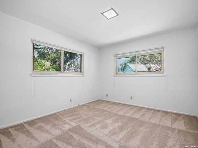134 Meadowood Lane, San Antonio, TX 78216