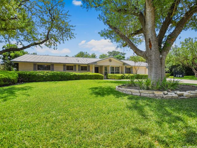 134 Meadowood Lane, San Antonio, TX 78216