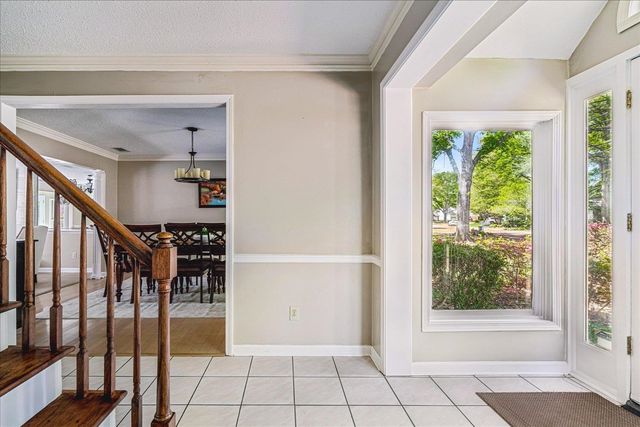 8199 KIMRIDGE DR, Germantown, TN 38138