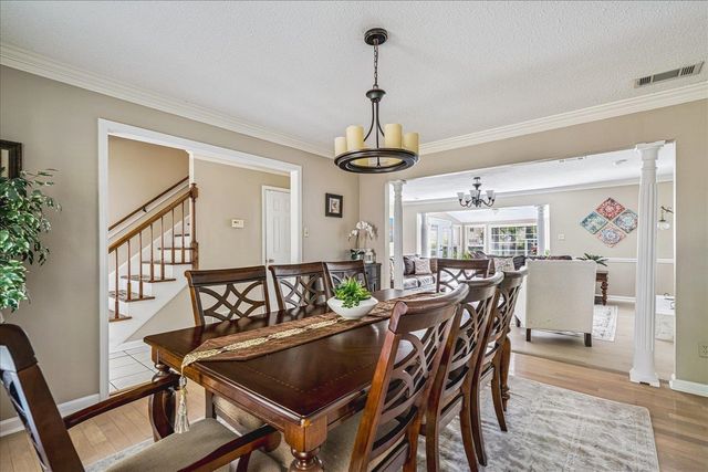 8199 KIMRIDGE DR, Germantown, TN 38138