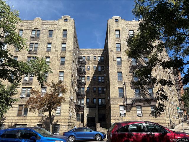 5005 43rd Avenue 5H, Woodside, NY 11377