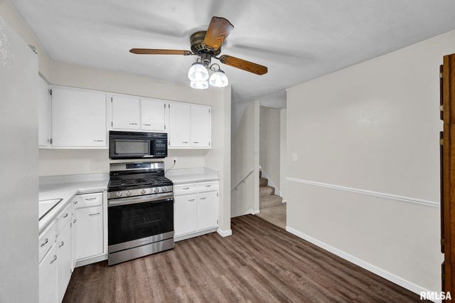 7701 W PLANK Road, Peoria, IL 61604