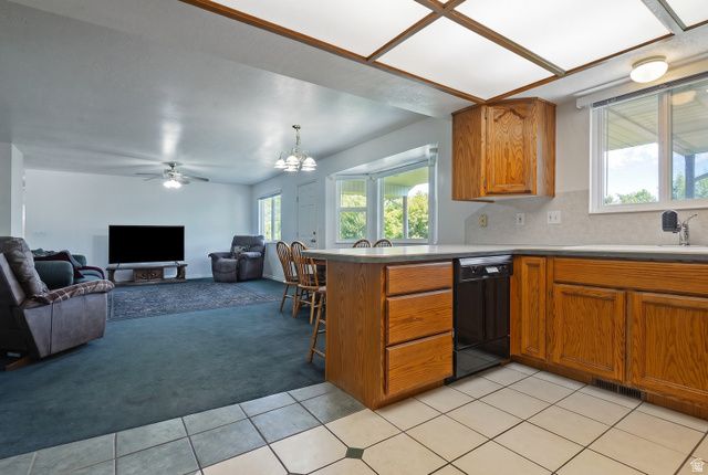 1832 E 7880 S, South Weber, UT 84405