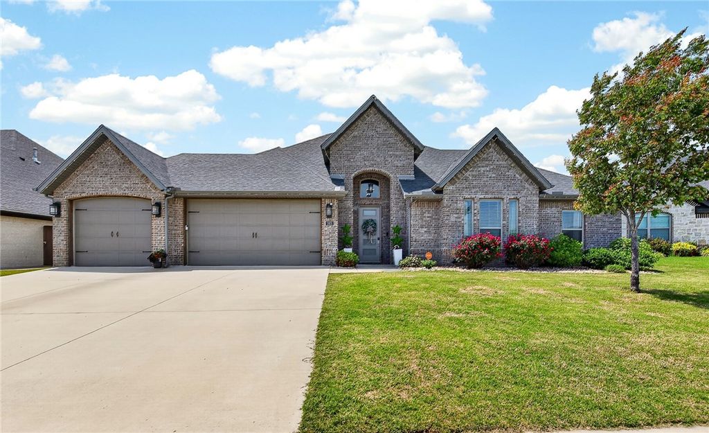 1931 Shepherd Boulevard, Centerton, AR 72719