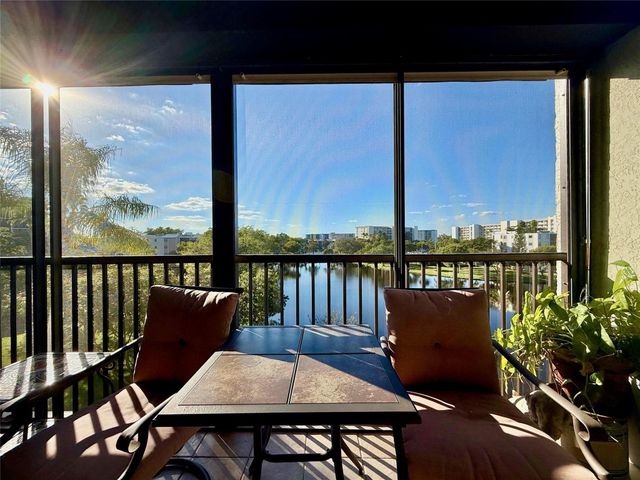 2112 S Cypress Bend Drive 508, Pompano Beach, FL 33069