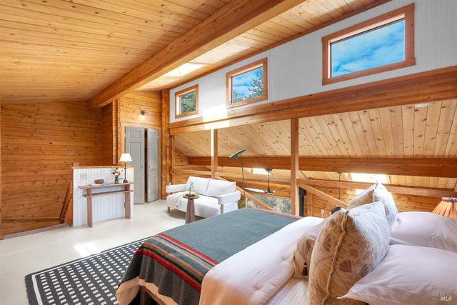 3020 Burnside Rd, Sebastopol, CA 95472