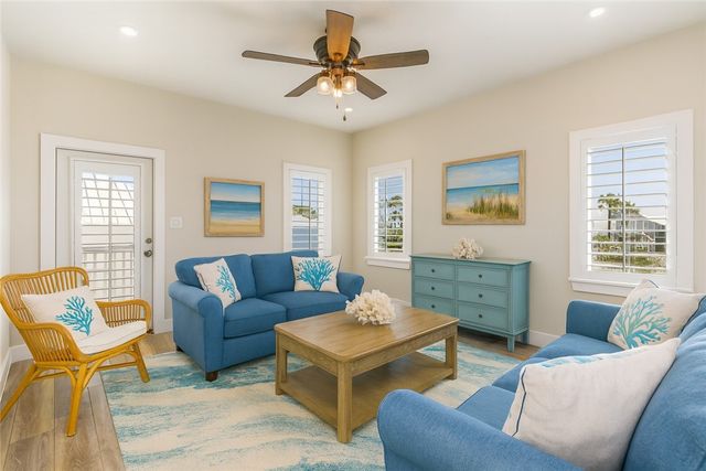 272 Marco Lane, Port Aransas, TX 78373