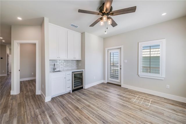 272 Marco Lane, Port Aransas, TX 78373