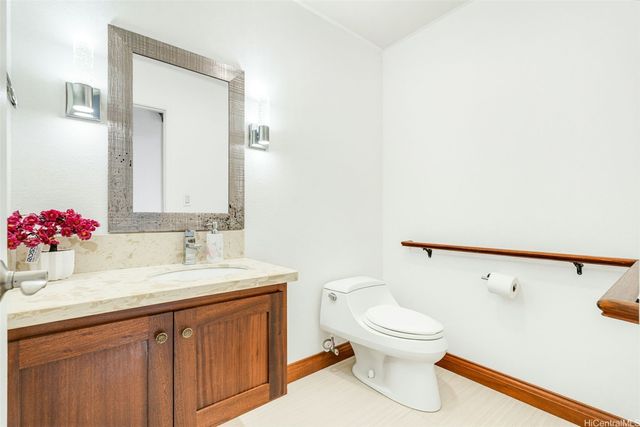 91-1008 Makahaiaku Street, Kapolei, HI 96707