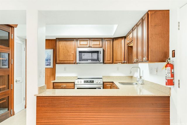 91-1008 Makahaiaku Street, Kapolei, HI 96707
