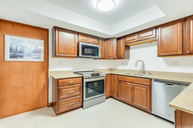 91-1008 Makahaiaku Street, Kapolei, HI 96707