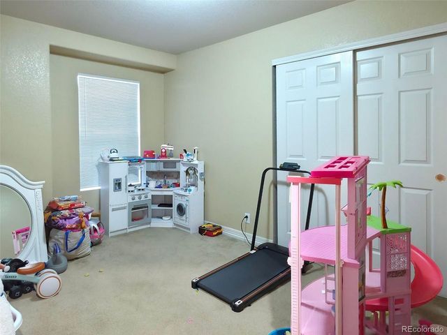 5560 Lewiston St, Denver, CO 80239