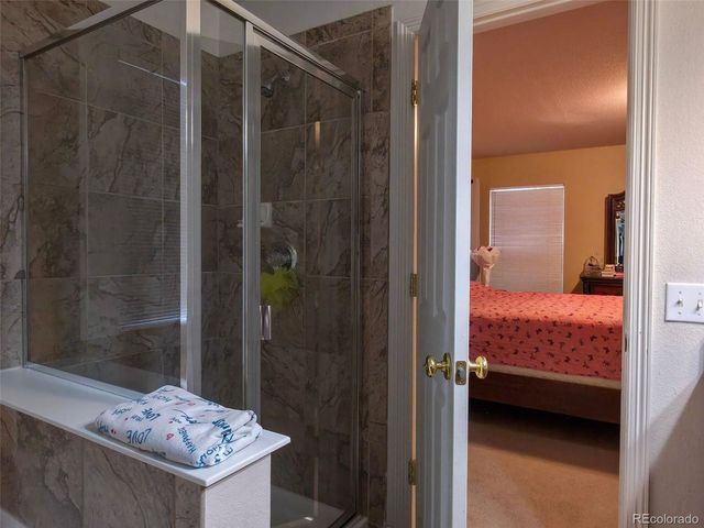 5560 Lewiston St, Denver, CO 80239