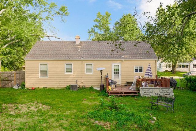 8805 E 73rd Street, Raytown, MO 64133