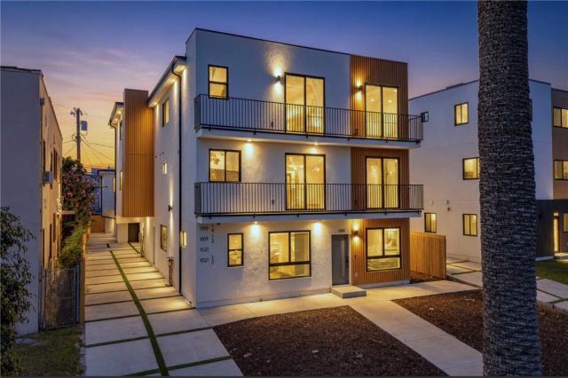 1021 Citrus Avenue 3, Los Angeles, CA 90019