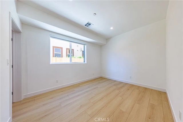 1021 Citrus Avenue 3, Los Angeles, CA 90019