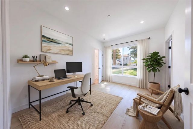 1021 Citrus Avenue 3, Los Angeles, CA 90019