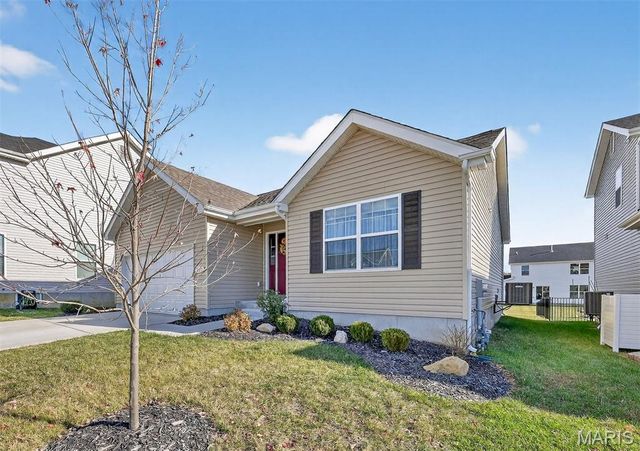 302 Freedom Drive, Foristell, MO 63348