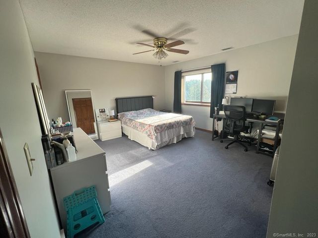 1302 Summer Hill Drive 1302, South Windsor, CT 06074