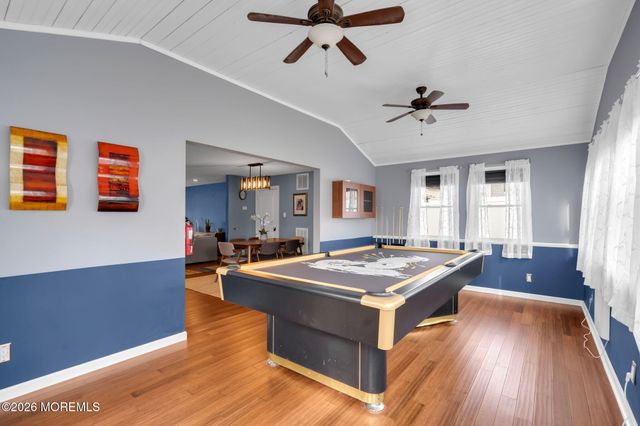 18 Mizzen Drive, Barnegat, NJ 08005