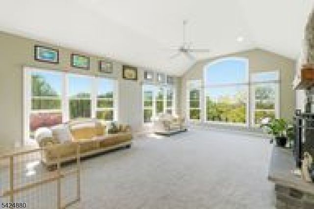 19 Allerton Rd, Clinton Twp., NJ 08833