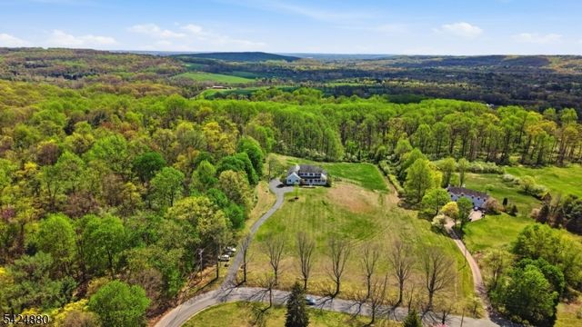 19 Allerton Rd, Clinton Twp., NJ 08833