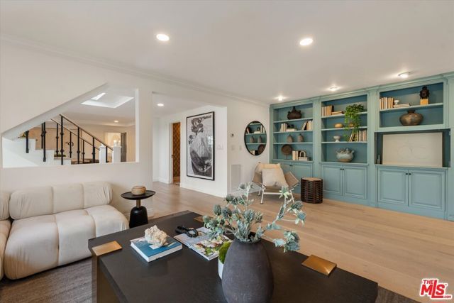 9315 Beverly Crest Drive, Beverly Hills, CA 90210