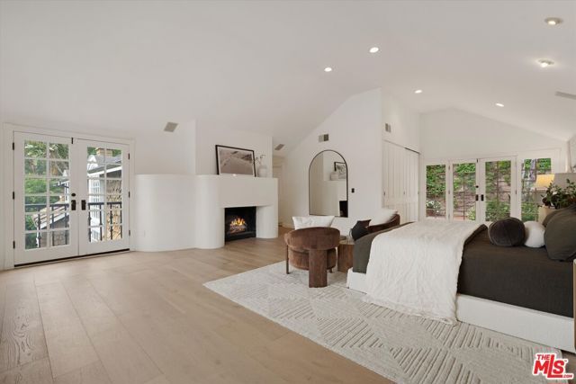 9315 Beverly Crest Drive, Beverly Hills, CA 90210