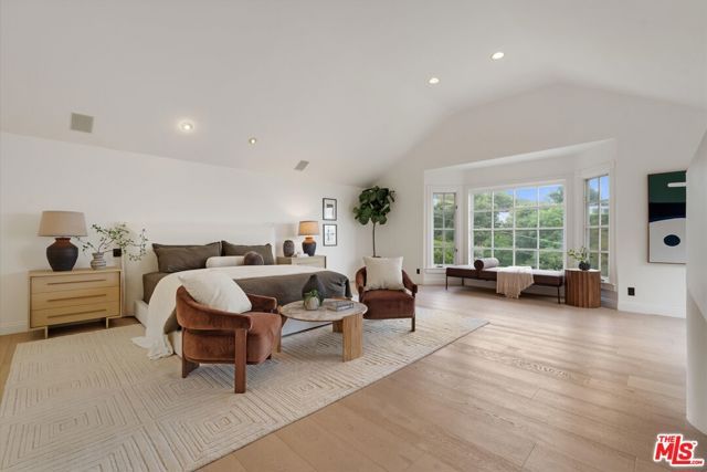 9315 Beverly Crest Drive, Beverly Hills, CA 90210