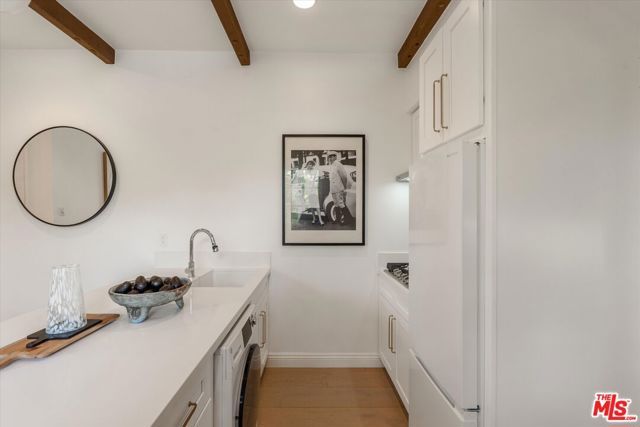 9315 Beverly Crest Drive, Beverly Hills, CA 90210