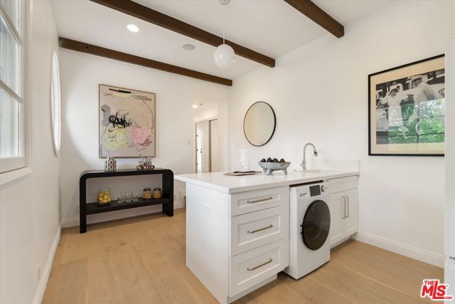 9315 Beverly Crest Drive, Beverly Hills, CA 90210