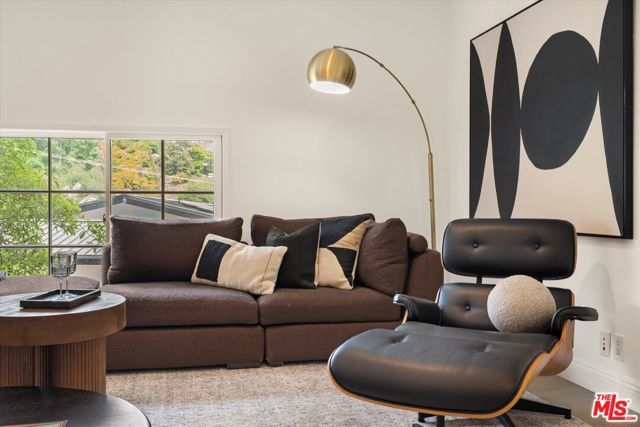 9315 Beverly Crest Drive, Beverly Hills, CA 90210