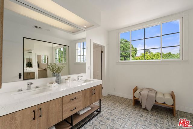 9315 Beverly Crest Drive, Beverly Hills, CA 90210