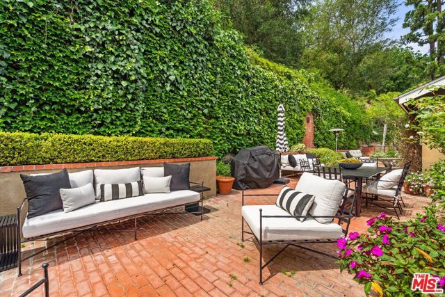 9315 Beverly Crest Drive, Beverly Hills, CA 90210