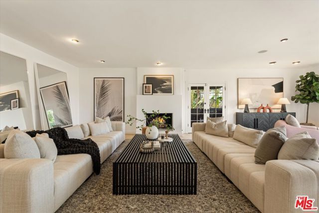 9315 Beverly Crest Drive, Beverly Hills, CA 90210