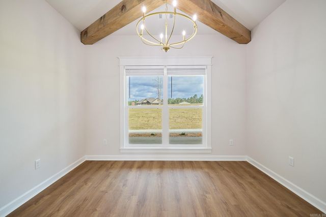 10557 W Miller Sardis Road, Bauxite, AR 72011