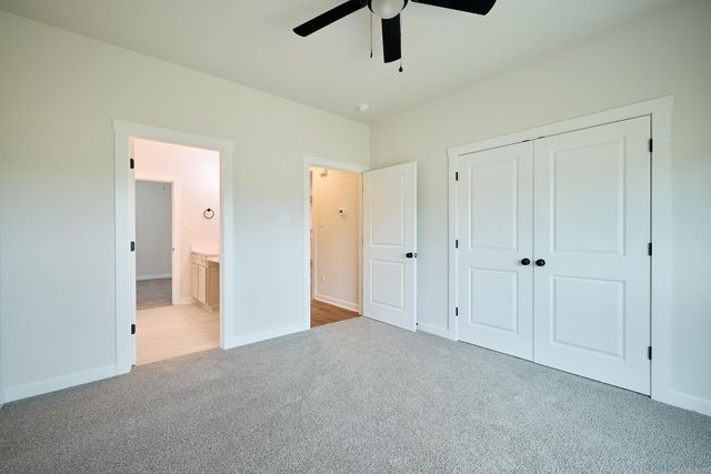 10557 W Miller Sardis Road, Bauxite, AR 72011