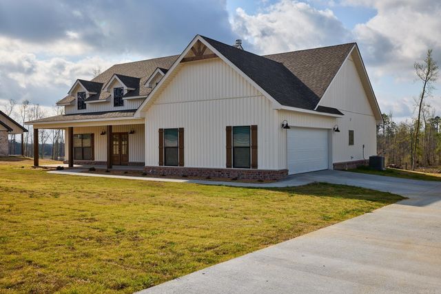 10557 W Miller Sardis Road, Bauxite, AR 72011