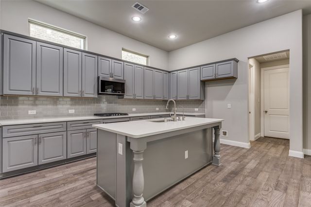 17620 Bottlebrush Drive, Dallas, TX 75252