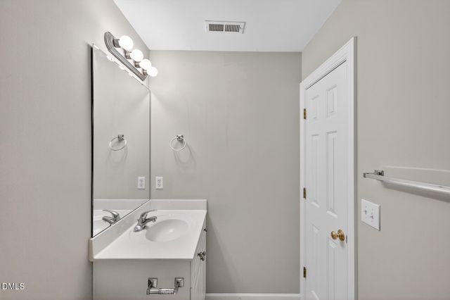 203 Sir William Lane, Rolesville, NC 27571