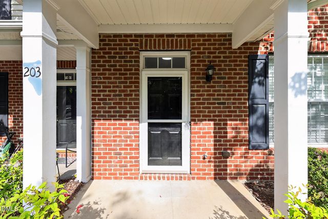 203 Sir William Lane, Rolesville, NC 27571