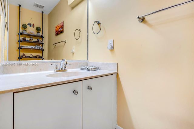 3538 SW 175th Avenue, Miramar, FL 33029