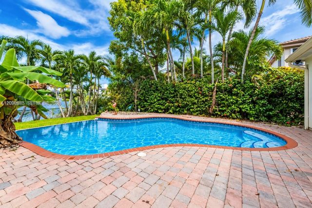 3538 SW 175th Avenue, Miramar, FL 33029