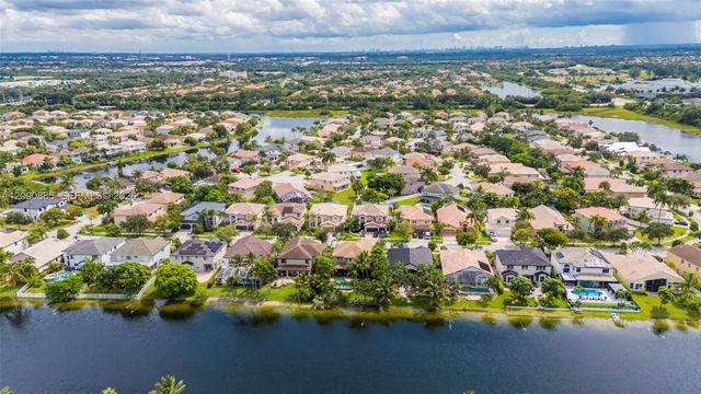 3538 SW 175th Avenue, Miramar, FL 33029